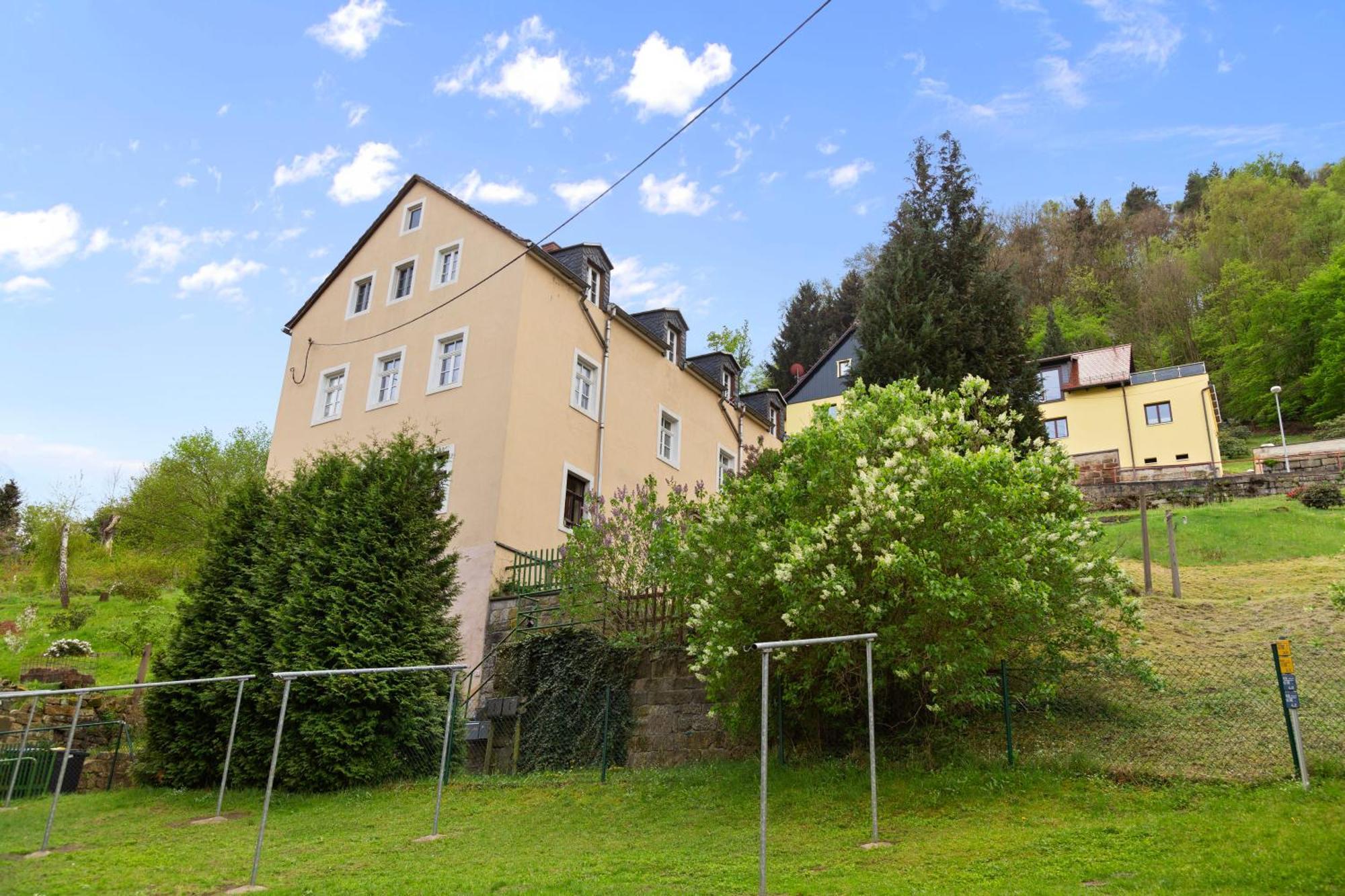 Stilvolles Apartment Mit Festungsblick Im Zentrum Konigstein an der Elbe Luaran gambar